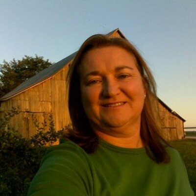 Profile Picture of Jackie Fields (@Razorbackjac) on Twitter