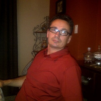 Profile Picture of John Neufeld (@johnhenry8562) on Twitter