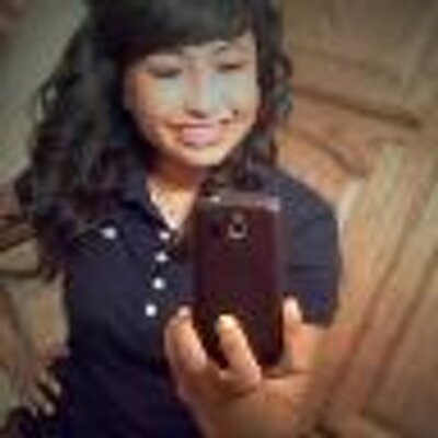 Profile Picture of Heather Cloud ♡ (@heather_smiless) on Twitter