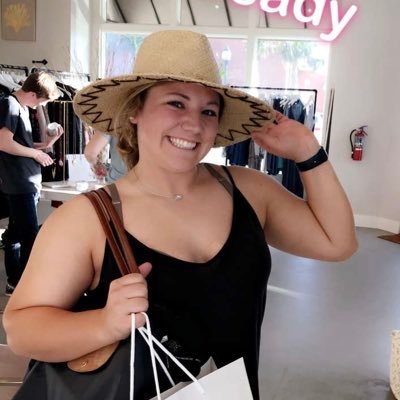 Profile Picture of Jessica Mrozek (@jessicamrozek8) on Twitter