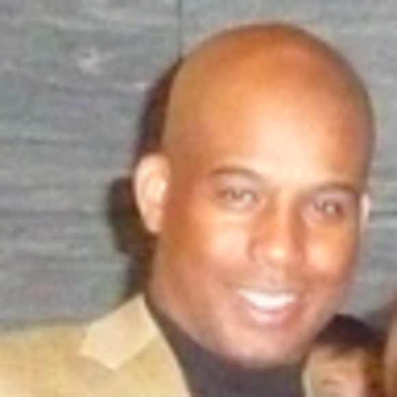 Profile Picture of Gary Parks (@gmparks1) on Poshmark