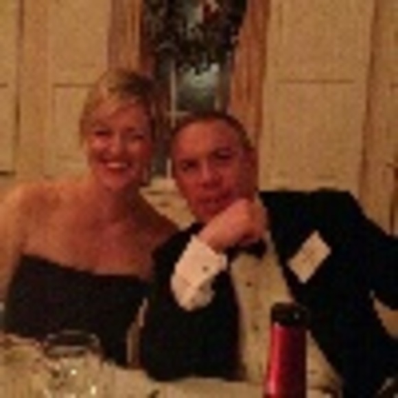 Mary Stollenwerk - Poshmark Profile Picture of Mary Stollenwerk (@murrance) on Poshmark