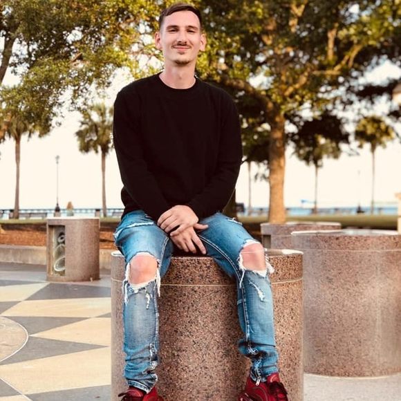 Profile Picture of Lucas Haynes (@lucashaynes) on Poshmark