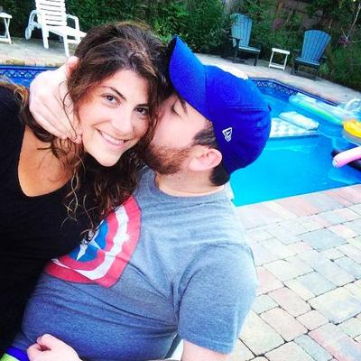 Profile Picture of Rebecca Levitt (@ral0805) on Twitter