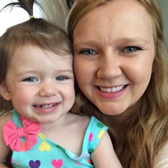 Profile Picture of Katie Leitzman (@katieleitzman) on Poshmark