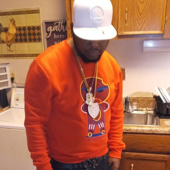 Profile Picture of Ahmad Jones (@ahmadjones262) on Poshmark