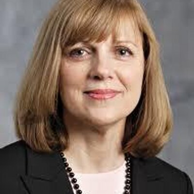 Profile Picture of Christi Hebert (@Evelyne_Garrand) on Twitter