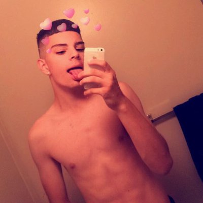 Profile Picture of Chris Bleakley (@KING_BLEAK) on Twitter