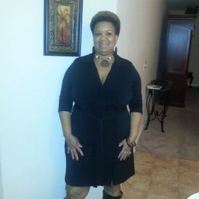 Profile Picture of Yvette Murphy (@murphy_yvette) on Twitter