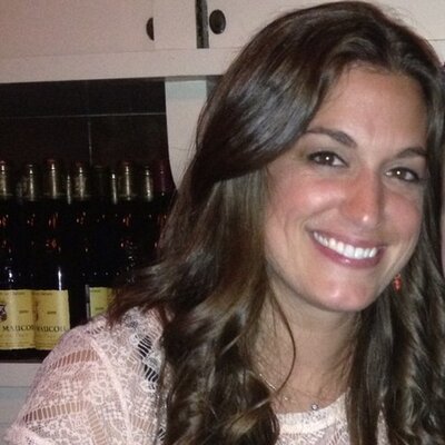 Profile Picture of Dana Aussenberg (@DAussenberg) on Twitter