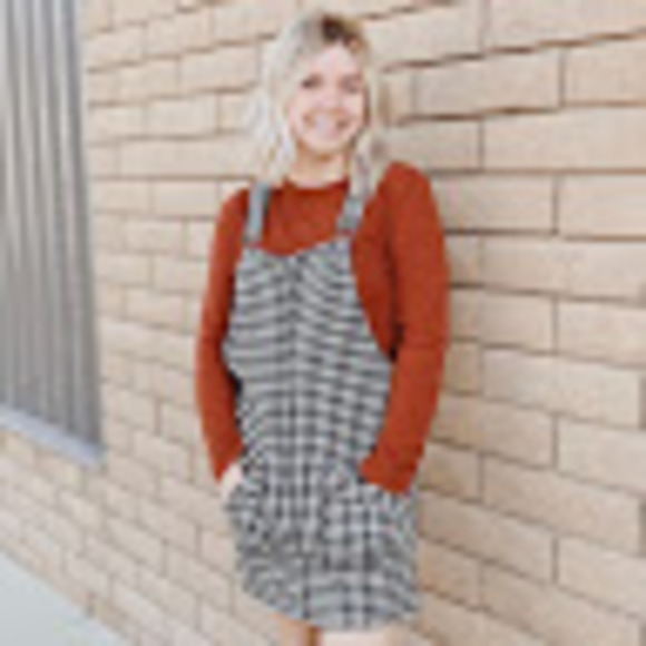 Profile Picture of Caitlin Mcafee (@caitlinmcafee72) on Poshmark