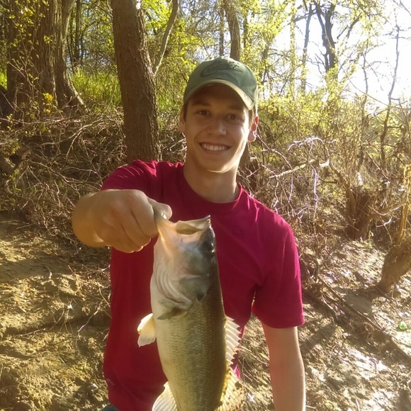Profile Picture of Tyler Richardson (@tsr13a) on Poshmark