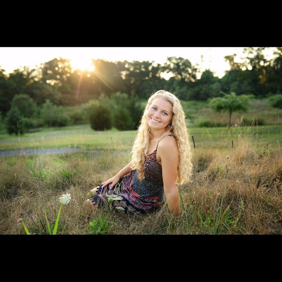 Profile Picture of Gabi Mowchan (@gmowchan) on Poshmark