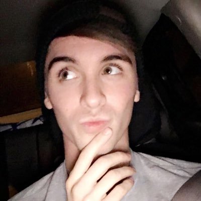 Profile Picture of Nicki (@Nick_Crase1) on Twitter