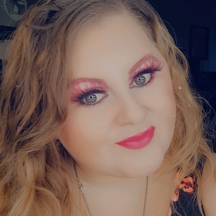 Profile Picture of Trisha (@trishaross2) on Tiktok