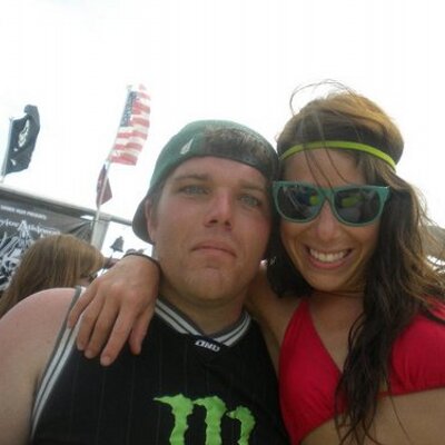 Profile Picture of Jeffrey Snowden (@Jsnowman121) on Twitter