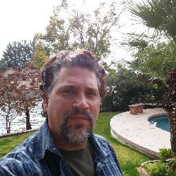 Profile Picture of Jeff Davey (@ThePlanetJeff) on Twitter