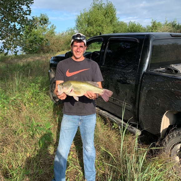 Profile Picture of Marcus Lineweber (@lineweber03) on Poshmark