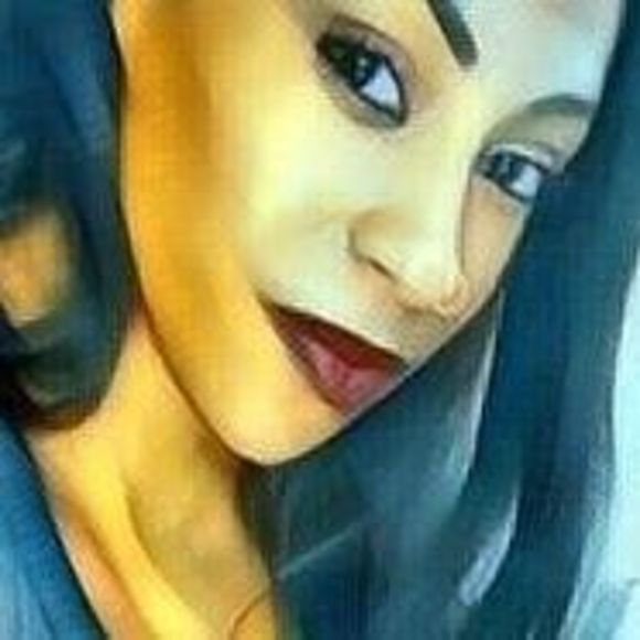 Monique Wise - Poshmark Profile Picture of Monique Wise (@moniquewise) on Poshmark