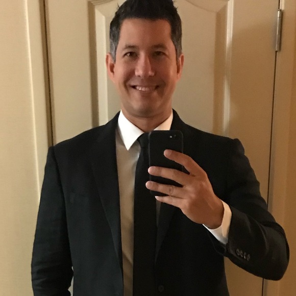 Profile Picture of Steven Chea (@steveb259) on Poshmark