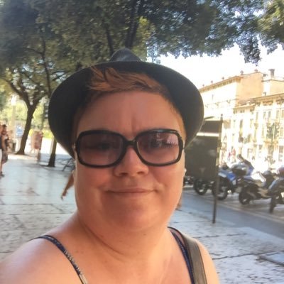 Profile Picture of Charlotte Schultz (@muffeschultz) on Twitter