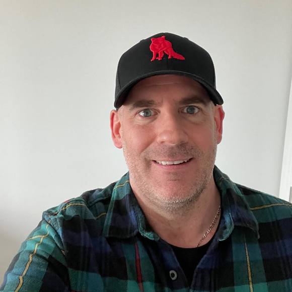 Profile Picture of Patrick Despres (@patdes66) on Poshmark