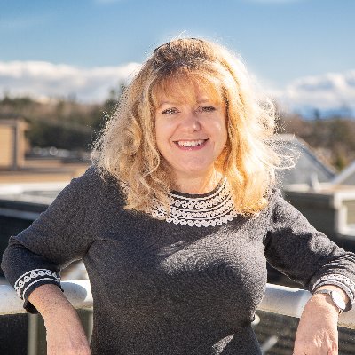 Profile Picture of Emma McNally (@emmaRmcnally) on Twitter