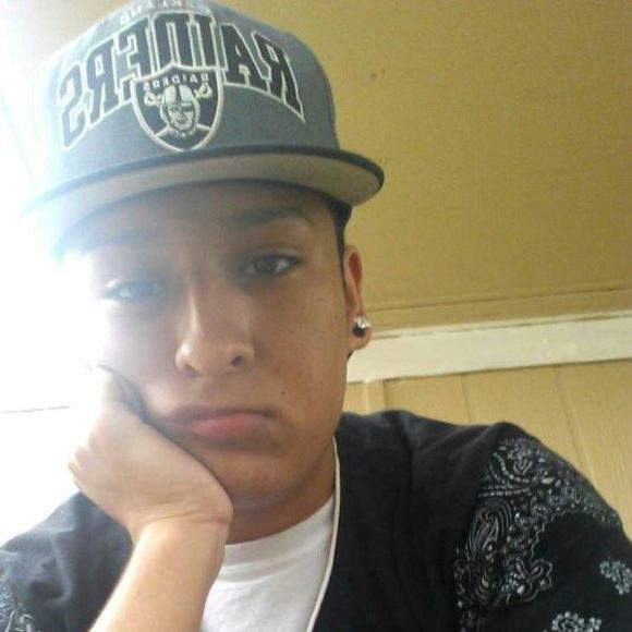 Luigi Gamboa - Poshmark Profile Picture of Luigi Gamboa (@luigi6) on Poshmark