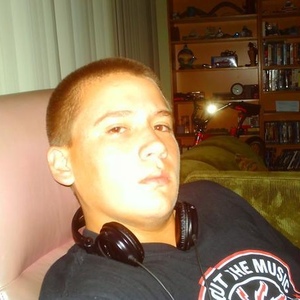 Profile Picture of Jimmy Eller (@phat_fat_boy) on Myspace