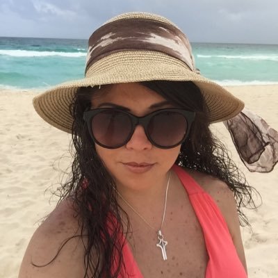 Profile Picture of Karina Jimenez (@karyJimenezAlc) on Twitter