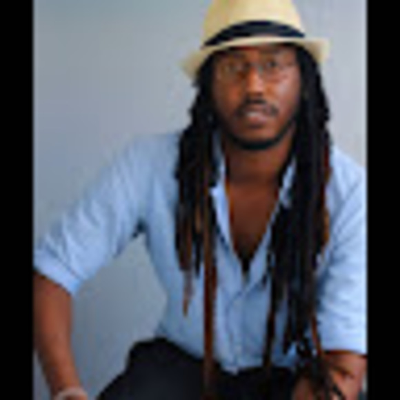 Profile Picture of Justin Smalls (@jusmalls7) on Poshmark
