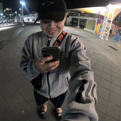 Profile Picture of Leigh Javaluyas (@pakingleigh00) on Twitter