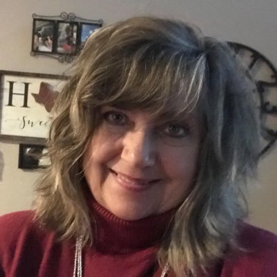 Profile Picture of Diana Gross (@craftyin2nd) on Twitter