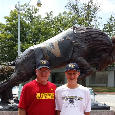 Profile Picture of James Begg (@jhbegg27) on Twitter