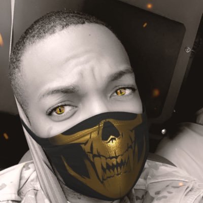Profile Picture of Robert Freckleton (@HellSpawnQ4) on Twitter