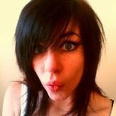 Profile Picture of Kelli Walsh (@Henriettaq867) on Twitter