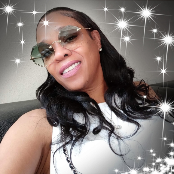 Profile Picture of Yokey Yoke (@nayokka) on Poshmark