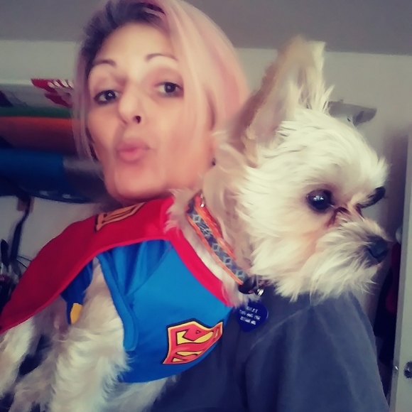 Profile Picture of Jessie Kanengiser (@surfbuni) on Poshmark