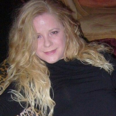 Profile Picture of Julia Thurman (@JuliaThurman) on Twitter