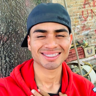 Profile Picture of César (@BryanPB3) on Twitter