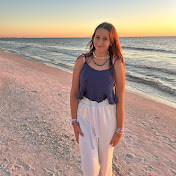 Profile Picture of Annie Soukup (@Anniesoukupp) on Youtube