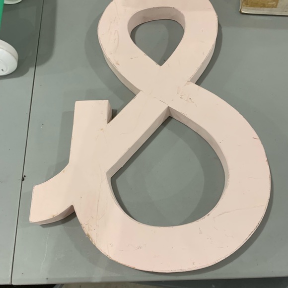 Profile Picture of Erica Halverson (@arikaj2) on Poshmark