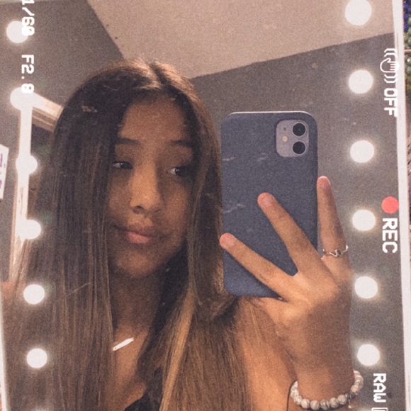 Profile Picture of Alexia Luna (@lexi_luna_04) on Poshmark