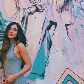 Profile Picture of Ariel Graves (@mzagraves) on Pinterest