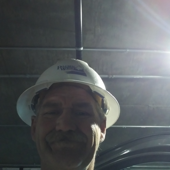 Profile Picture of Will Hayes (@willhayes2015) on Poshmark