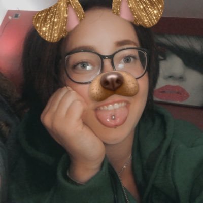 Profile Picture of Leaszabo (@leaszabo) on Twitter