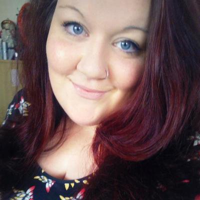 Profile Picture of Cupcakes&Cotton (@JadeCarlyJ) on Twitter