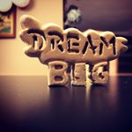 Profile Picture of WOODEN CRAFT (@robert_dolezalek_art) on Instagram