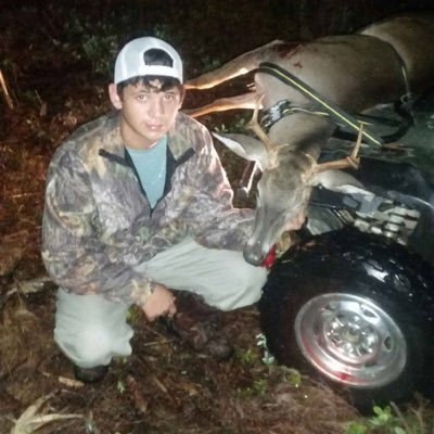 Profile Picture of Hunter Floyd (@hunterfloyd00) on Twitter