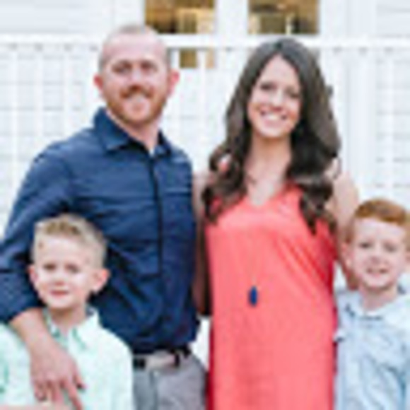 Profile Picture of Erin Fountain (@erinfount) on Poshmark